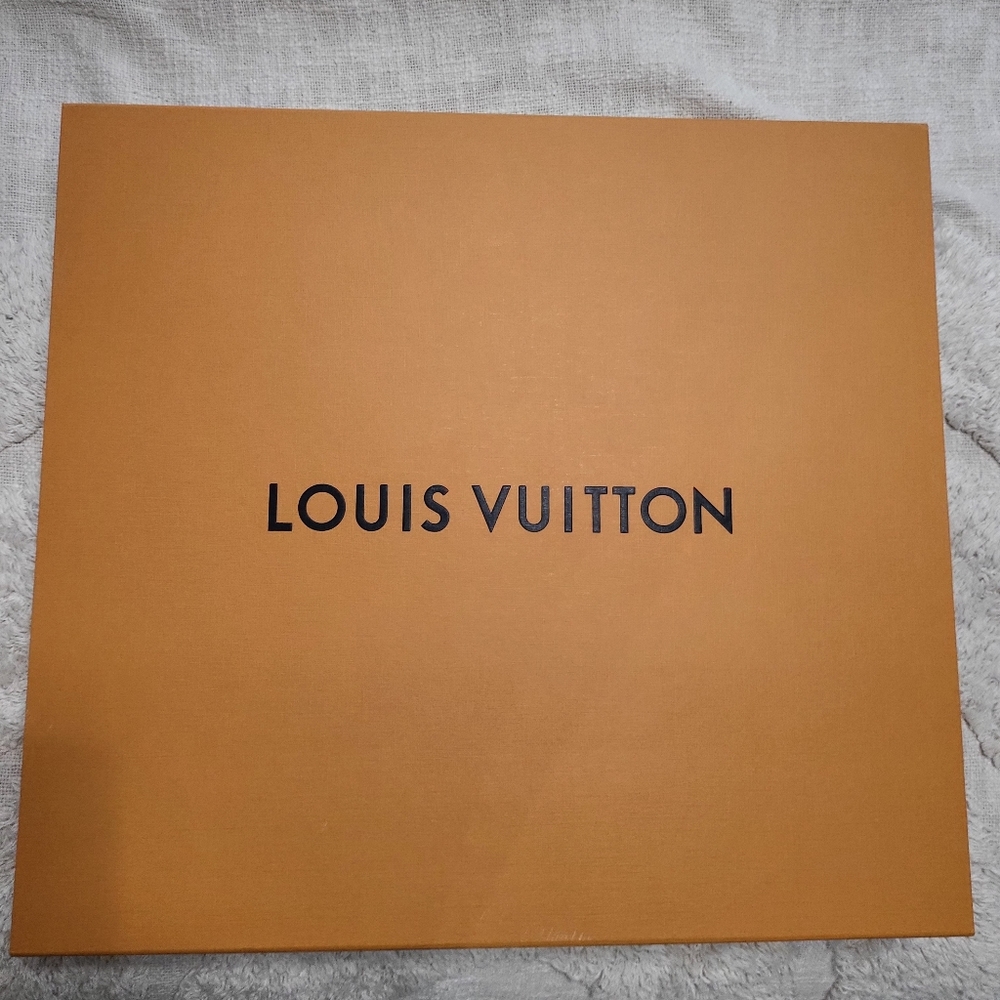 Louis Vuitton Box